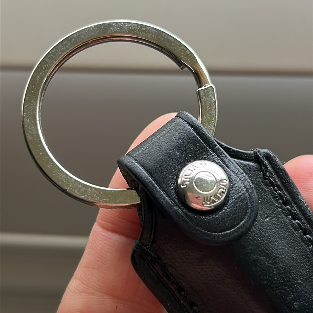 Raretumi Laser Pointer Leather Case Keyring - image 6